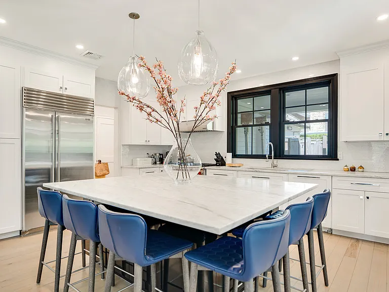 5 Montauk Avenue Ext — Photo 7