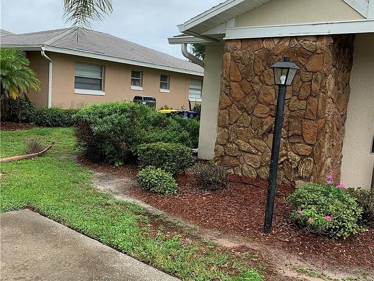 4808 Granada Blvd — Photo 2