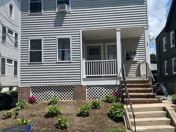 2nd image of 29 Boyden Pkwy S #R2