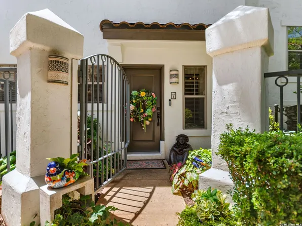 208 Grandview Place #7 #7, San Antonio, TX 78209