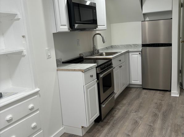 58 S Swan St APT 1
