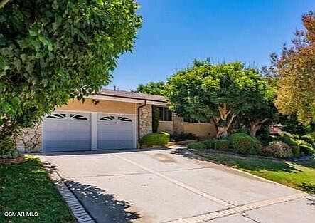 1st image of 4626 Brewster Dr