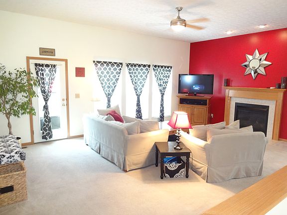 2nd image of 8176 Reynoldswood Dr