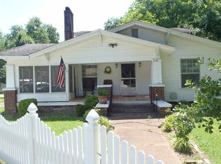 715 Newport Ave, Newport, AR 72112