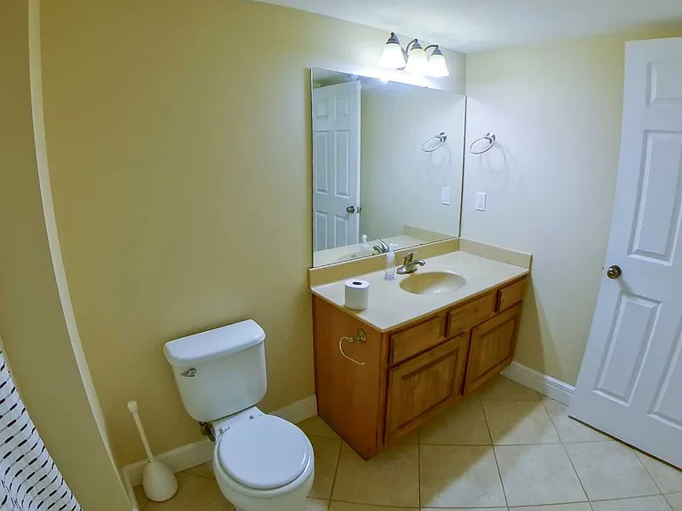 1048 Highland Ridge Dr — Photo 9