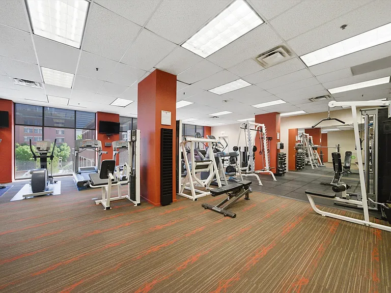 330 N Jefferson St #1606 — Photo 17