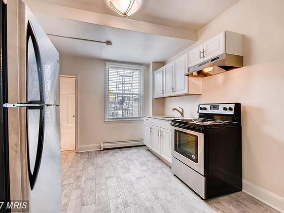 Kitchen Looking Toward Bath