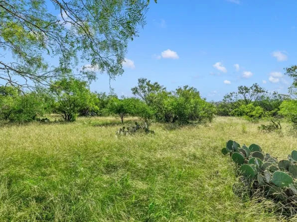 7867 N Fm 1744, Hico, TX 76457