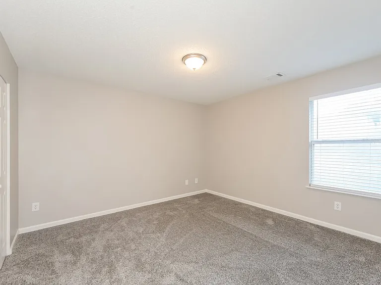 2115 Palatine Pl — Photo 12