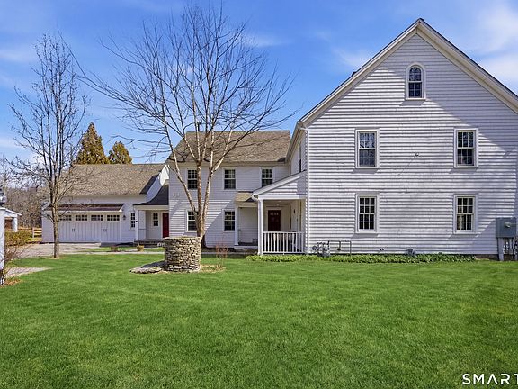 3rd image of 3808 Redding Road