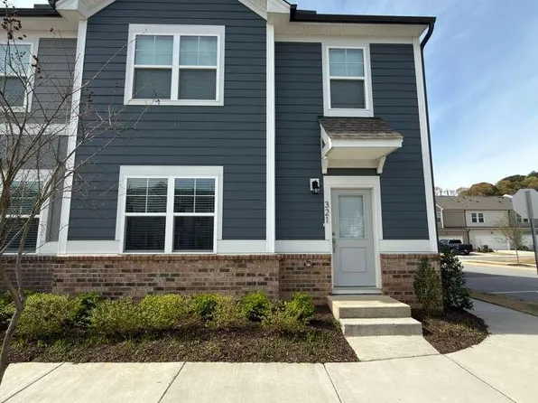 321 Parker Station Ave, Fuquay Varina, NC 27526