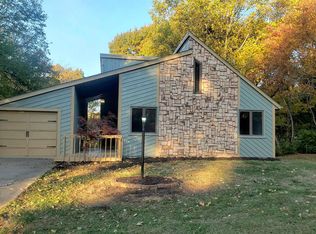 4703 S Canterbury Ct, Mapleton, IL 61547