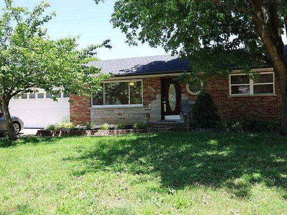 3rd image of 9415 Dorisann Ct