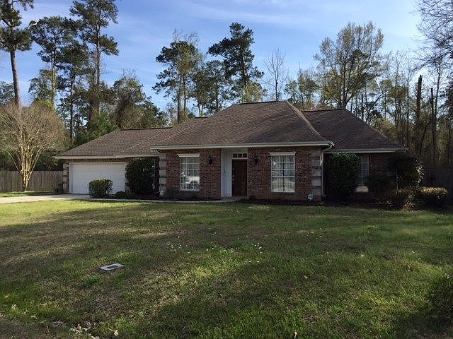 1st image of 3021 White Oak Ln