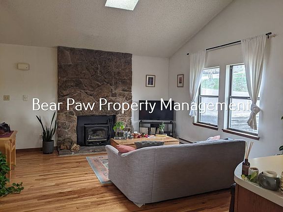 2nd image of 30811 Hilltop Dr