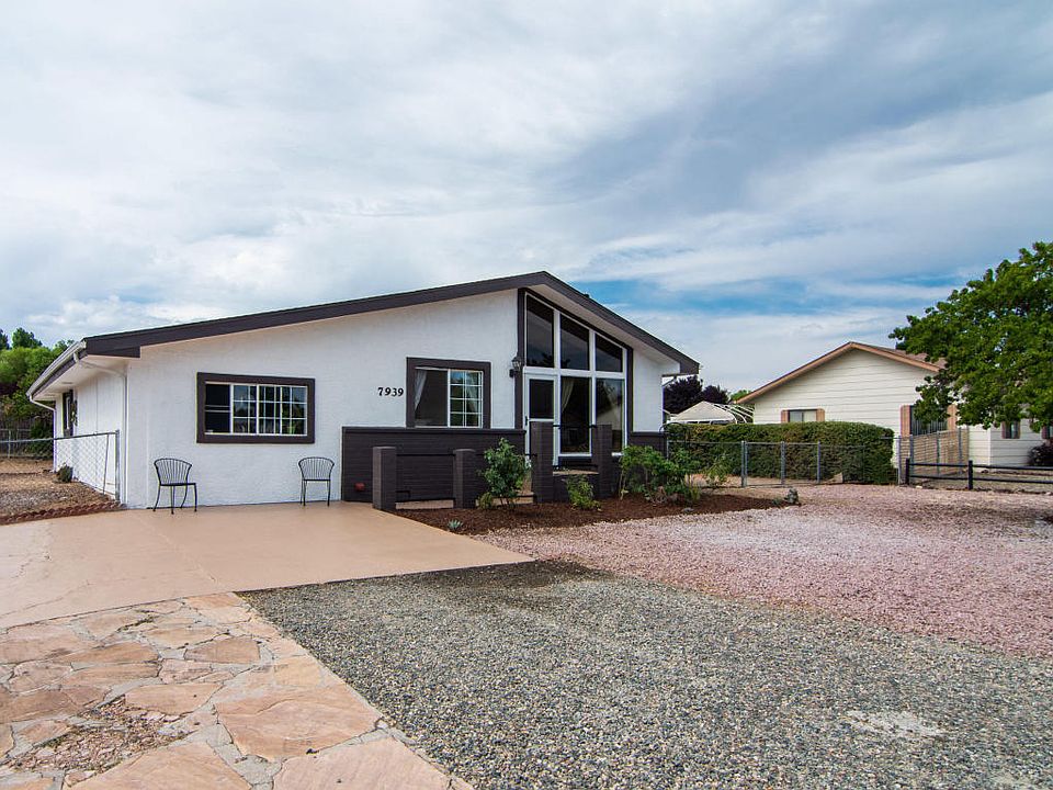 1st image of 7939 E Marigold Ln