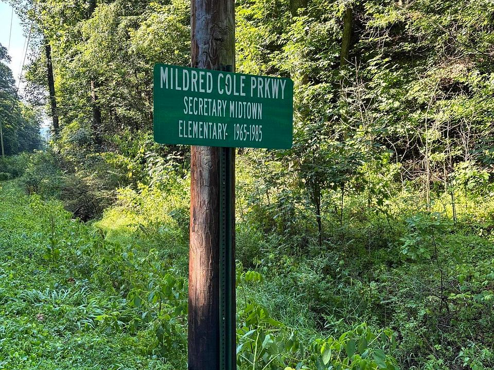 2nd image of Ruritan Rd