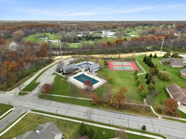 3018 Caradoza Cv, Fort Wayne, IN 46825