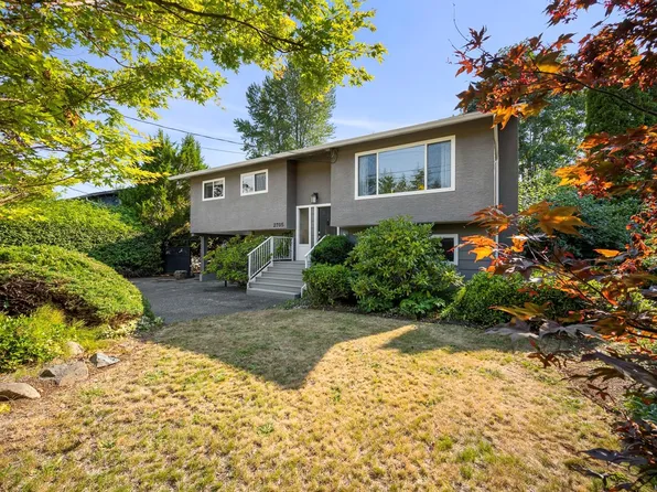 2705 Piercy Ave, Courtenay, BC V9N 6X9