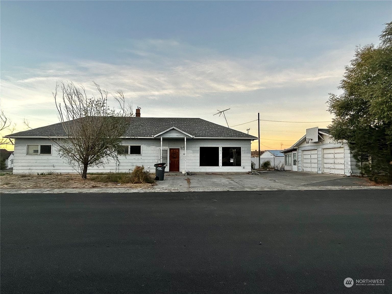 401 E 3rd Avenue, Odessa, WA 99159 | Zillow