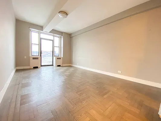 Rented by Bruma Realty LLC | media 1