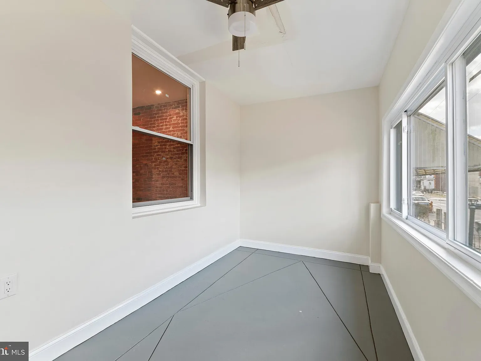 4 bed, 2.5 bath, 1650 sqft, $3,500 — Photo 3