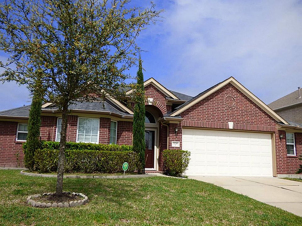 1st image of 17738 Planters Path Ln