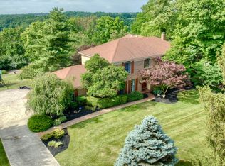 620 Rogers Rd, Villa Hills, KY 41017