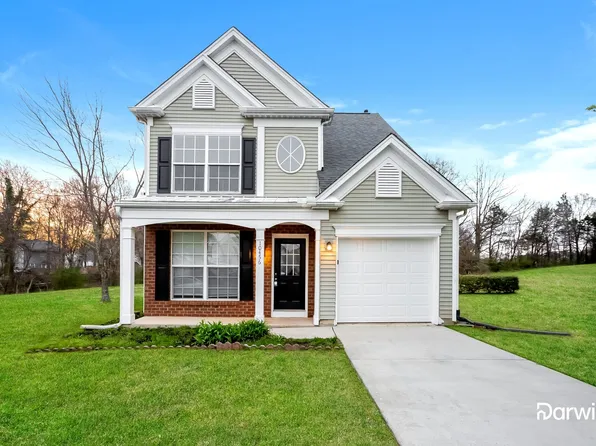 10456 Roundleaf Dr, Charlotte, NC 28213