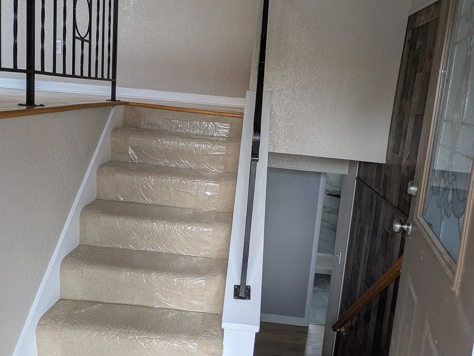 9695 Grandview Ave — Photo 3