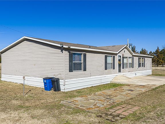 3rd image of 24439 Blue Goose Rd