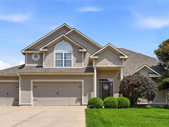 2500 SW Kristin Dr, Lees Summit, MO 64082