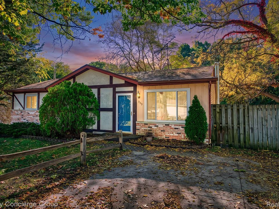 305 Brighton Lake Rd, photo 4