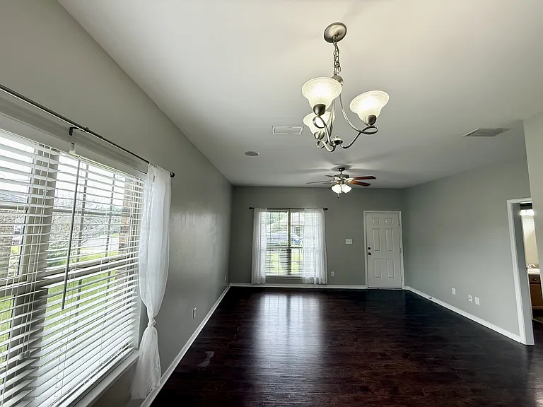 13627 Catahoula Dr S — Photo 4