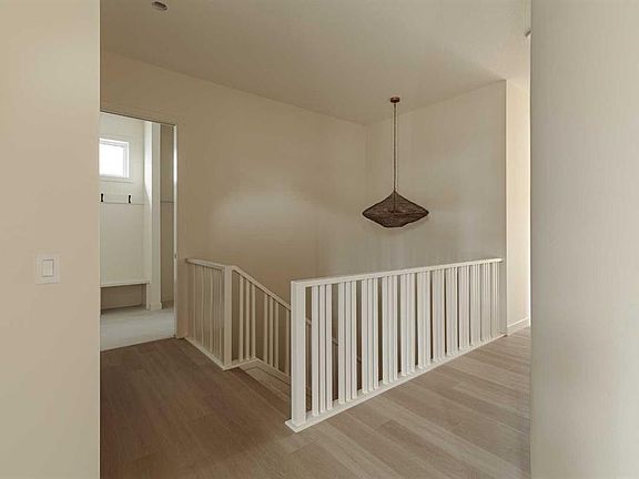 5th image of 145 E Creekstone Hl SW