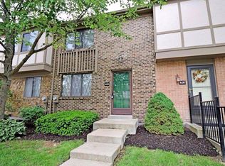 458 Dartmouth Cir, Cincinnati, OH 45244