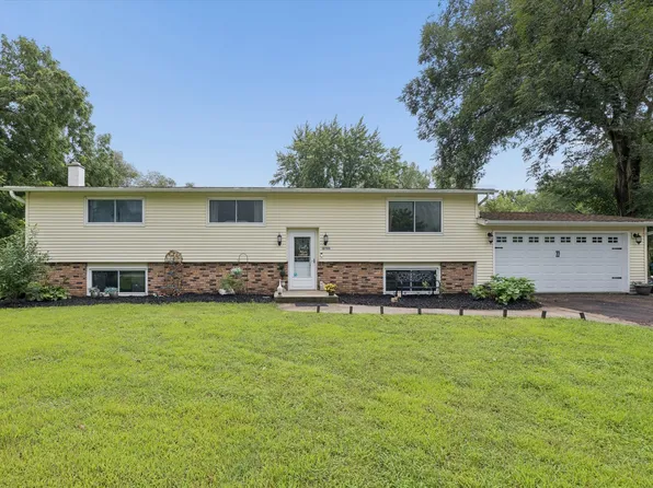 12793 Black Rd, Morrison, IL 61270