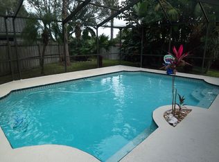 330 Osprey Ln, Palm Harbor, FL 34683