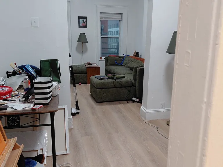 337 Grove St #4 — Photo 9