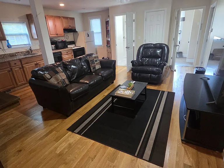 106 Exchange St — Photo 7