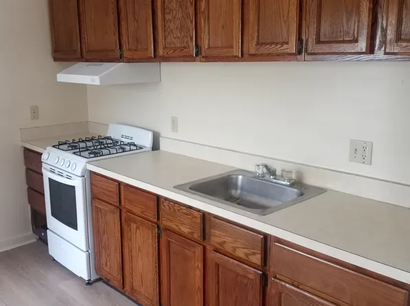 1501 Chapel St #7, New Haven, CT 06511