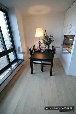 Sold by City Connections Realty | media 17