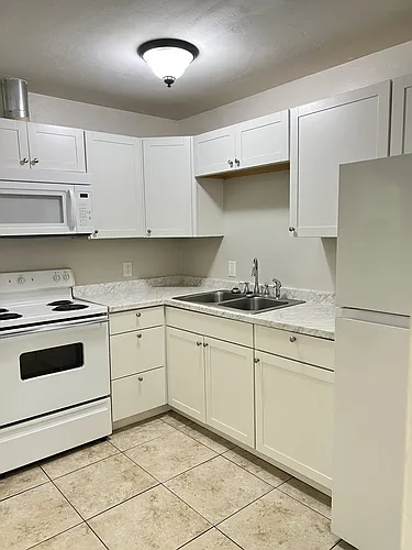 7222 SW 45th Pl #1 Photo 1