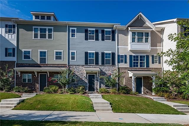 1st image of 828 Imperial Ct
