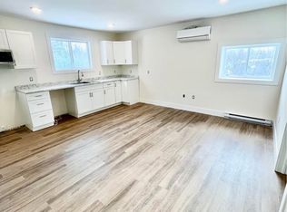 161 Nevers Rd #4, Lincoln, NB E3B8R4