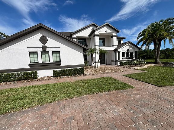 2nd image of 14333 Bella Ln