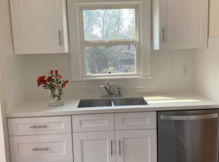 1701 Whitefield Rd, Pasadena, CA 91104