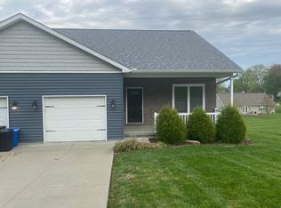 1000 SW 2nd St, Washington, IN 47501