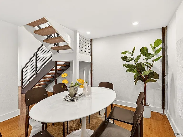1421 Oneida St #7 — Photo 8