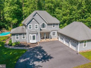 1700 Dares Beach Rd, Prince Frederick, MD 20678